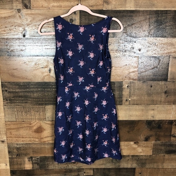 Kimchi blue floral tunic‎ dress women’s XS - Picture 8 of 9